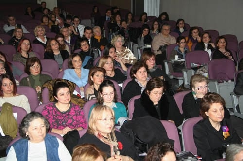 Kadına Şiddet Durmak Bilmiyor

 - 31