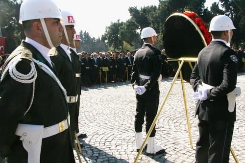 Çanakkale Şehitlerimizi Andık  

 - 13