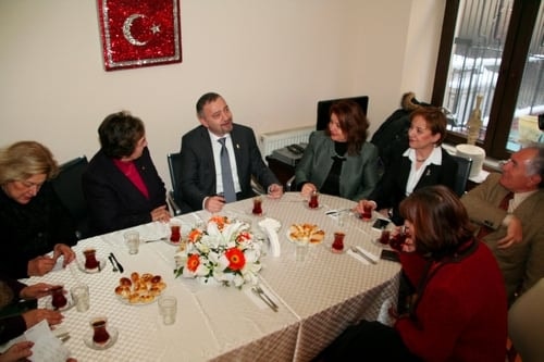 Mahmut Esat Bozkurt Hukuk Ödülü Prof. Dr. Aysel Çelikel’E Verildi
 - 15