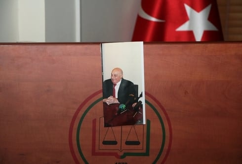 Rauf Denktaş Türk Dünyasının Kahramanıdır

 - 34