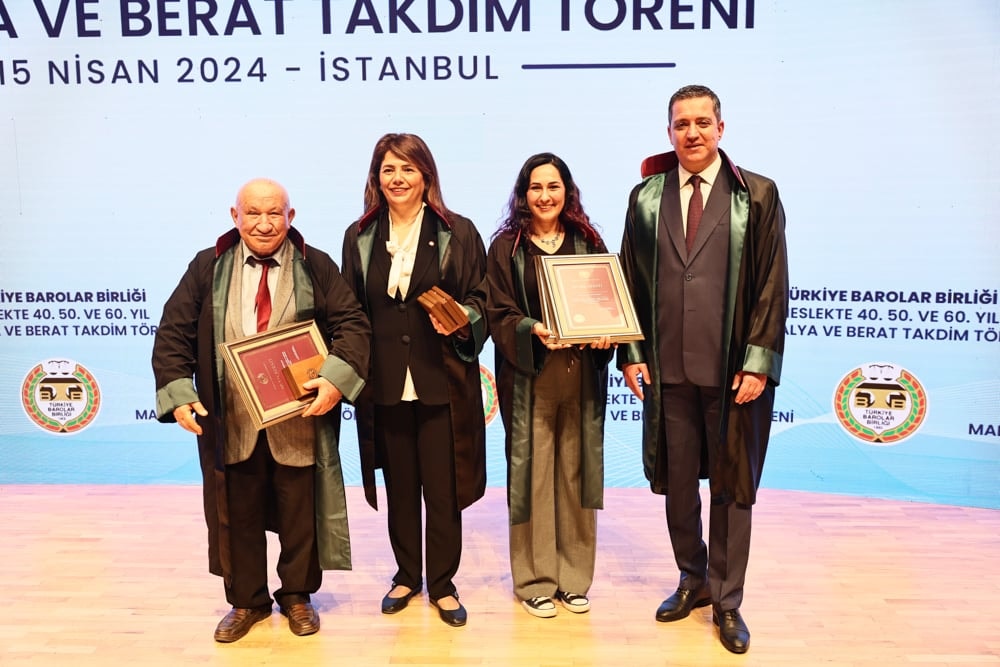 Meslekte 40, 50 ve 60 Yılını Dolduran Meslektaşlarımıza Plaket Verildi - 104