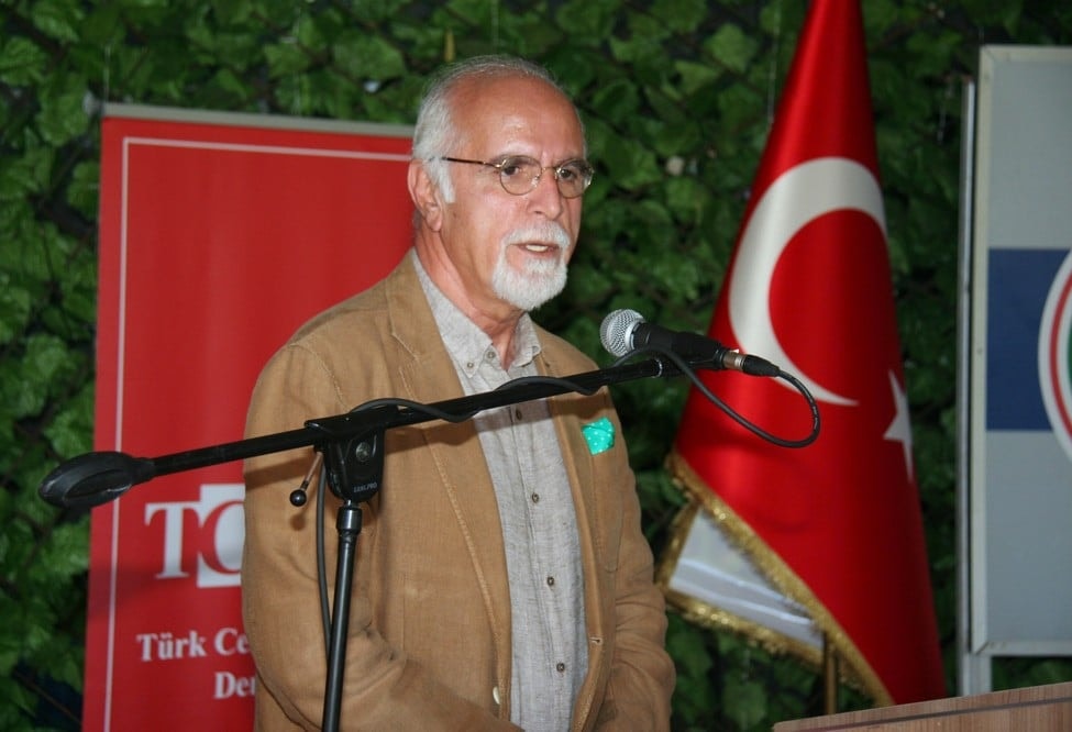 Bir Avukat, Sadece Bir Avukat Değildir - 1