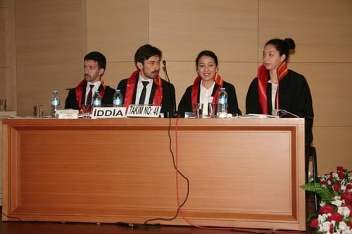 Farazi Dava Yarışması Yapıldı

 - 69