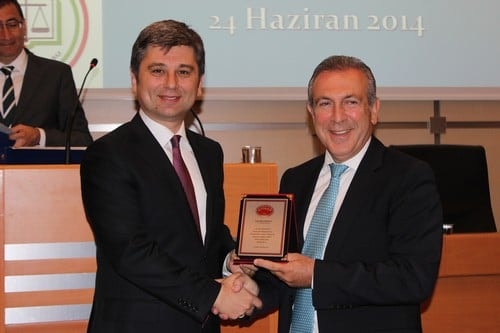 Kombine Taşımacılıkta Taşıma İşleri 
Organizatörünün Sorumlulukları Ve 
Sigorta

 - 12