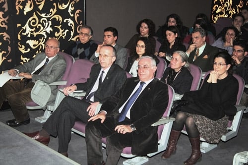 Uygulamada Hukuk Felsefesi Ve Etiğin Önemi  - 9