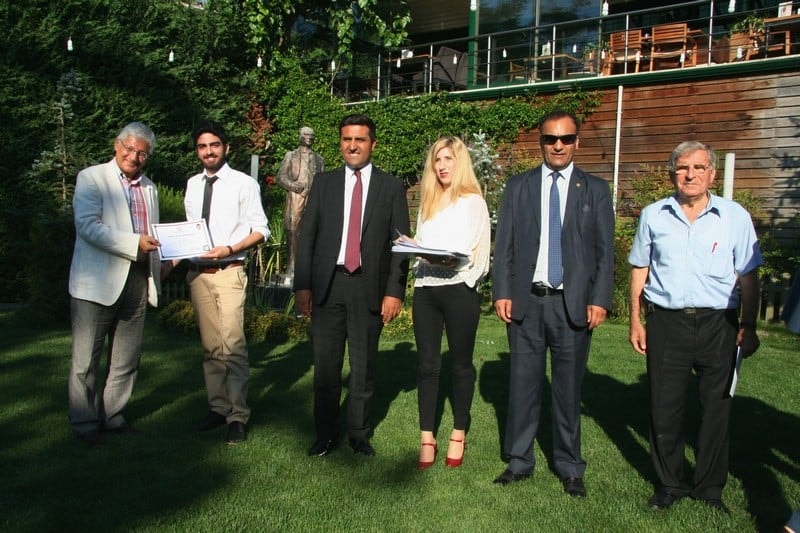 37. Dönem Hukuk İngilizcesi Ve Terminoloji Derslerine Katılanlara Törenle Belgeleri Verildi - 13