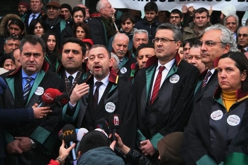 Hukuk Silah, Polis Yargı Olamaz!
 - 14