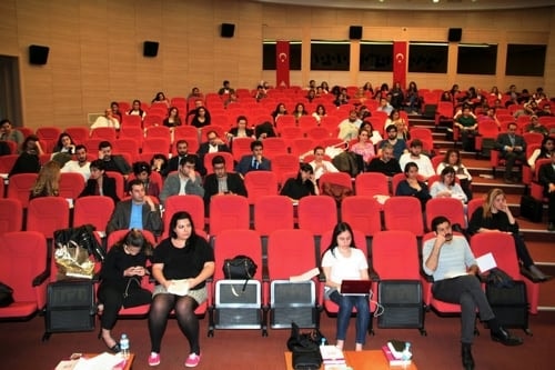 Kadın Hakları Ve Aile İçi Şiddet” Konulu Sertifika Programı Devam Ediyor
 - 38