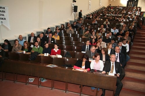 Mesleğe Yeni Başlayan Avukatların Sorunları Forumda Tartışıldı  - 12