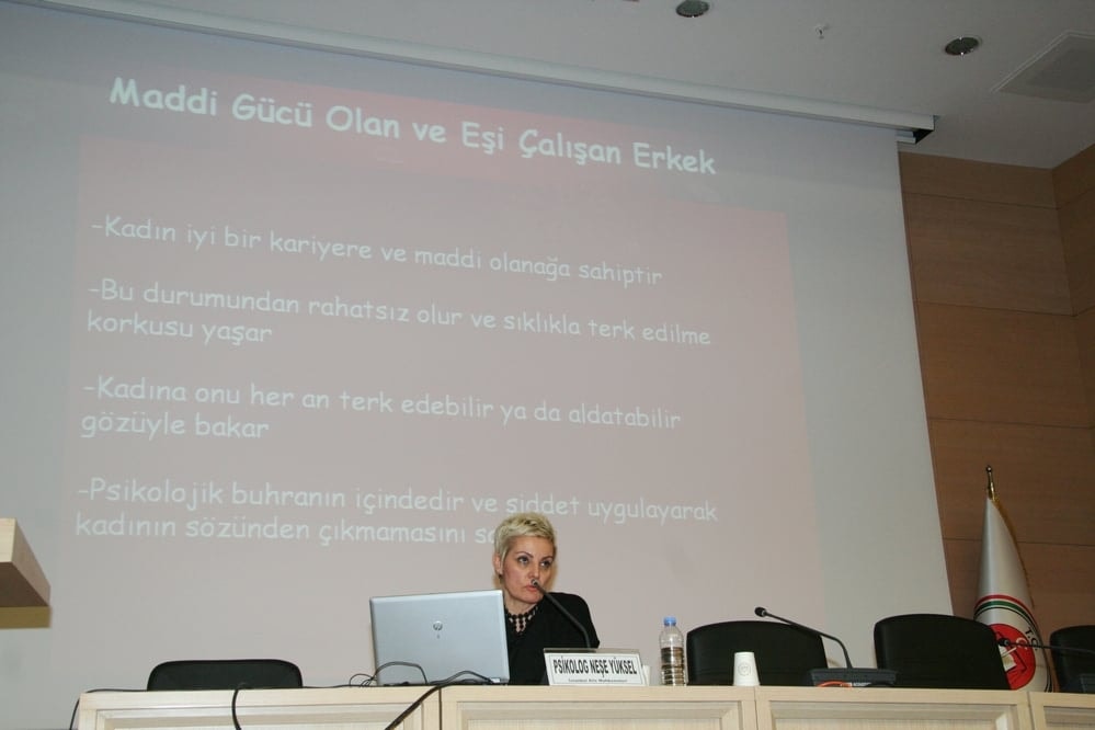 Kadın Hakları ve Aile İçi Şiddet Konulu Sertifika Programı Devam Ediyor - 57