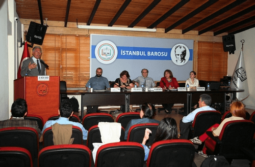 Hukuk Felsefesi Açısından Hukuk Ve Şiddet - 7