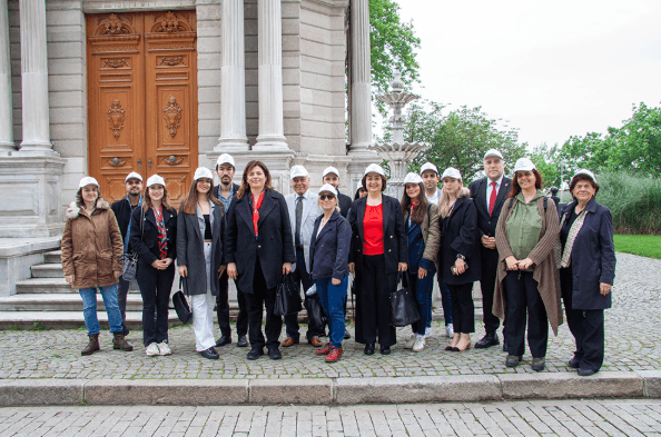 Genç Avukatlar 19 Mayıs Atatürk'ü Anma, Gençlik ve Spor Bayramı’nda Dolmabahçe'de Buluştu