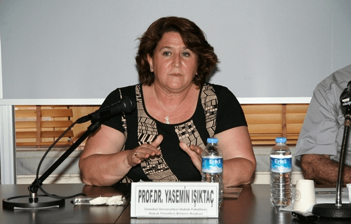 Hukuk Felsefesi Açısından Hukuk Ve Şiddet - 12