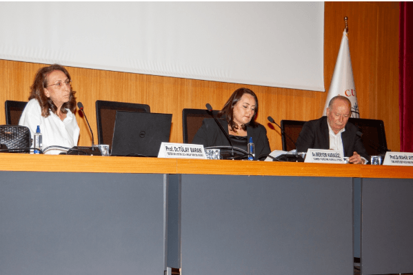 “İzmir’in Kurtuluşundan İstanbul’un Kurtuluşuna” Paneli