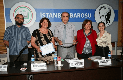 Hukuk Felsefesi Açısından Hukuk Ve Şiddet - 18