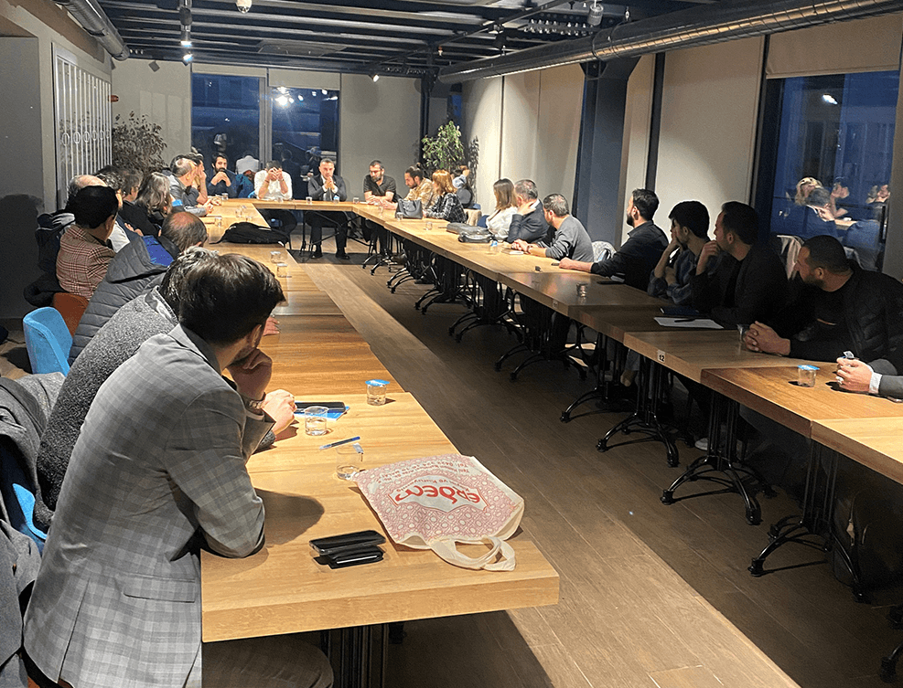 Demokratik Bir Mekanizma Olarak Siyasi Seçimler - 3