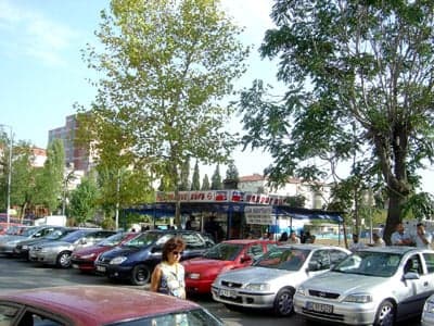 Bakırköy’De Seyyar Dilekçe Yazanlar Kaldırıldı