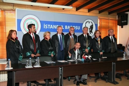 Hiç Bir Tehdit Bizi Hukuk Devleti Ve Demokrasiyi Savunmaktan Alıkoyamaz
 - 8
