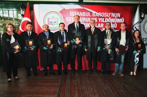 İstanbul Barosu 137 Yaşında!
 - 330