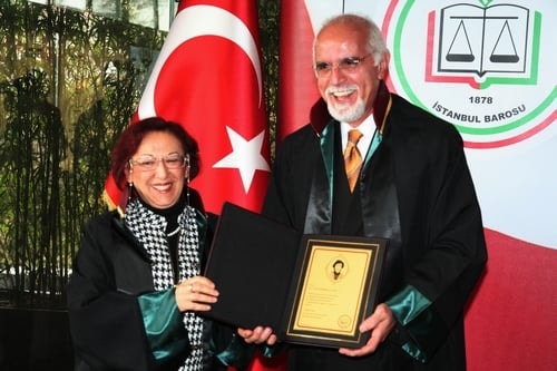 İstanbul Barosu 137 Yaşında!
 - 303