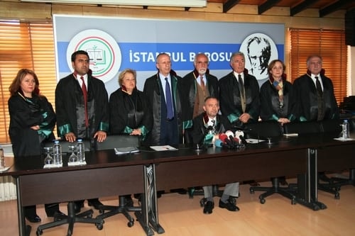 Hiç Bir Tehdit Bizi Hukuk Devleti Ve Demokrasiyi Savunmaktan Alıkoyamaz
 - 10