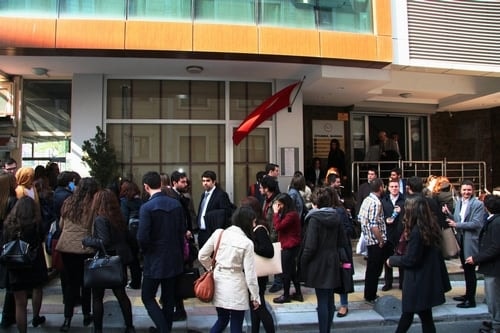 Hukuk Tarihini Avukatlar Yazar 
 - 42