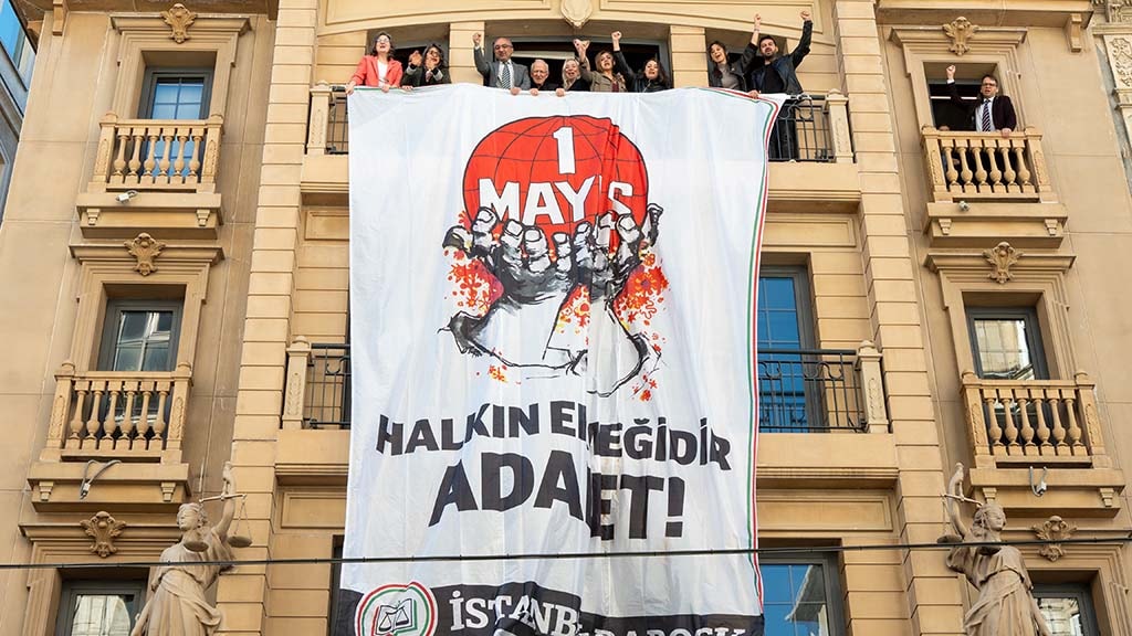 “HALKIN EKMEĞİDİR ADALET” PANKARTI ŞİŞHANE’DE YÜKSELDİ