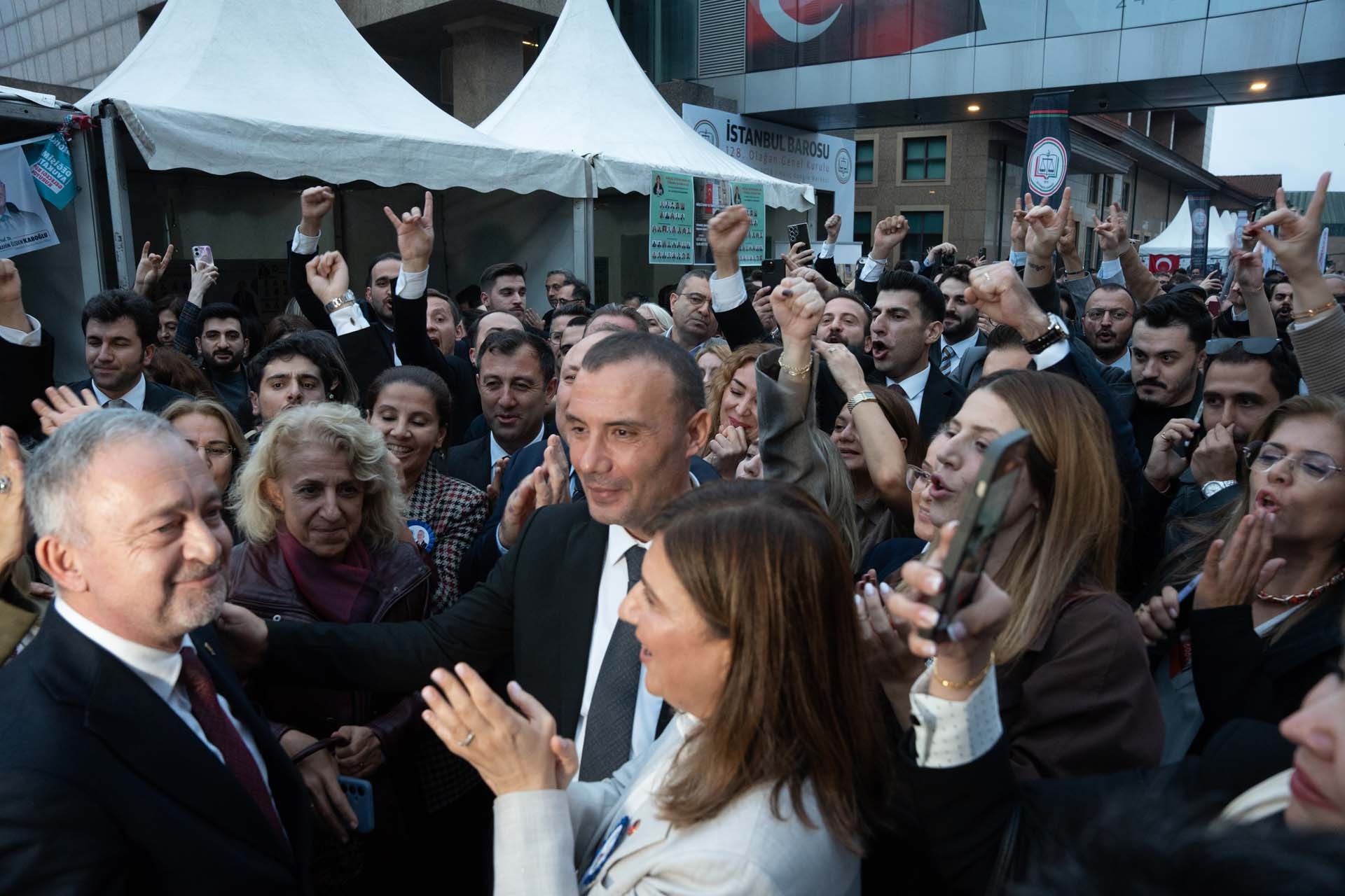 İSTANBUL BAROSU’NDA YENİ DÖNEM: BAŞKAN ÜMİT KOCASAKAL! - 138