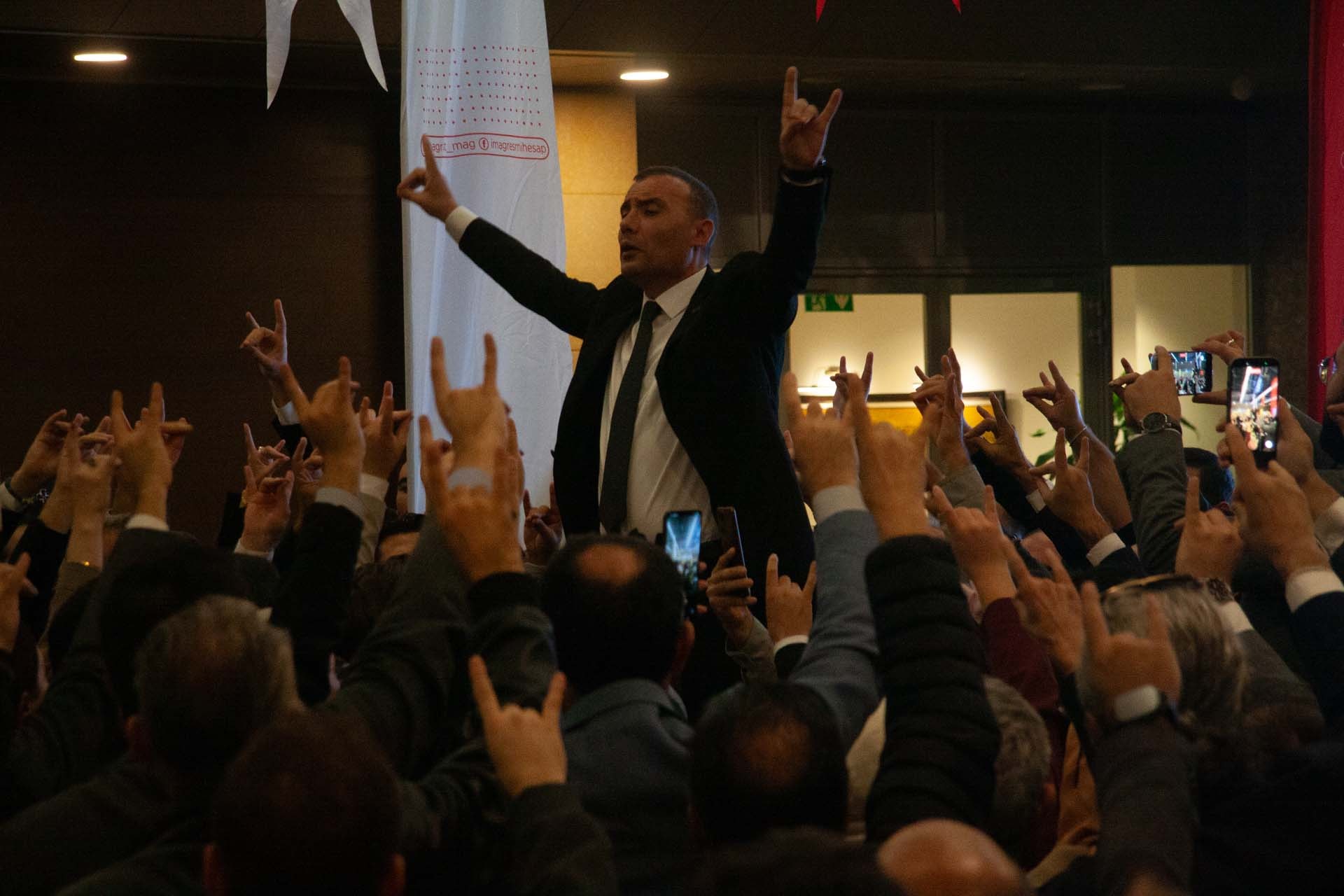 İSTANBUL BAROSU’NDA YENİ DÖNEM: BAŞKAN ÜMİT KOCASAKAL! - 93