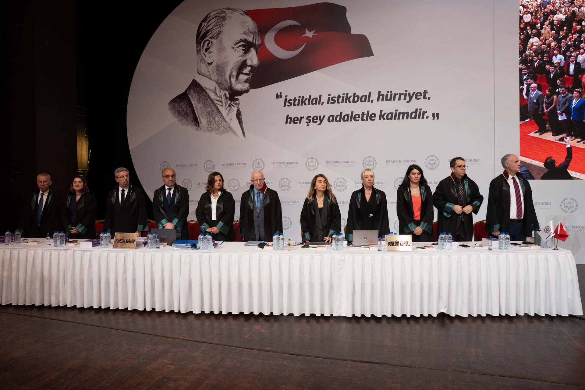 İSTANBUL BAROSU’NDA YENİ DÖNEM: BAŞKAN ÜMİT KOCASAKAL! - 7