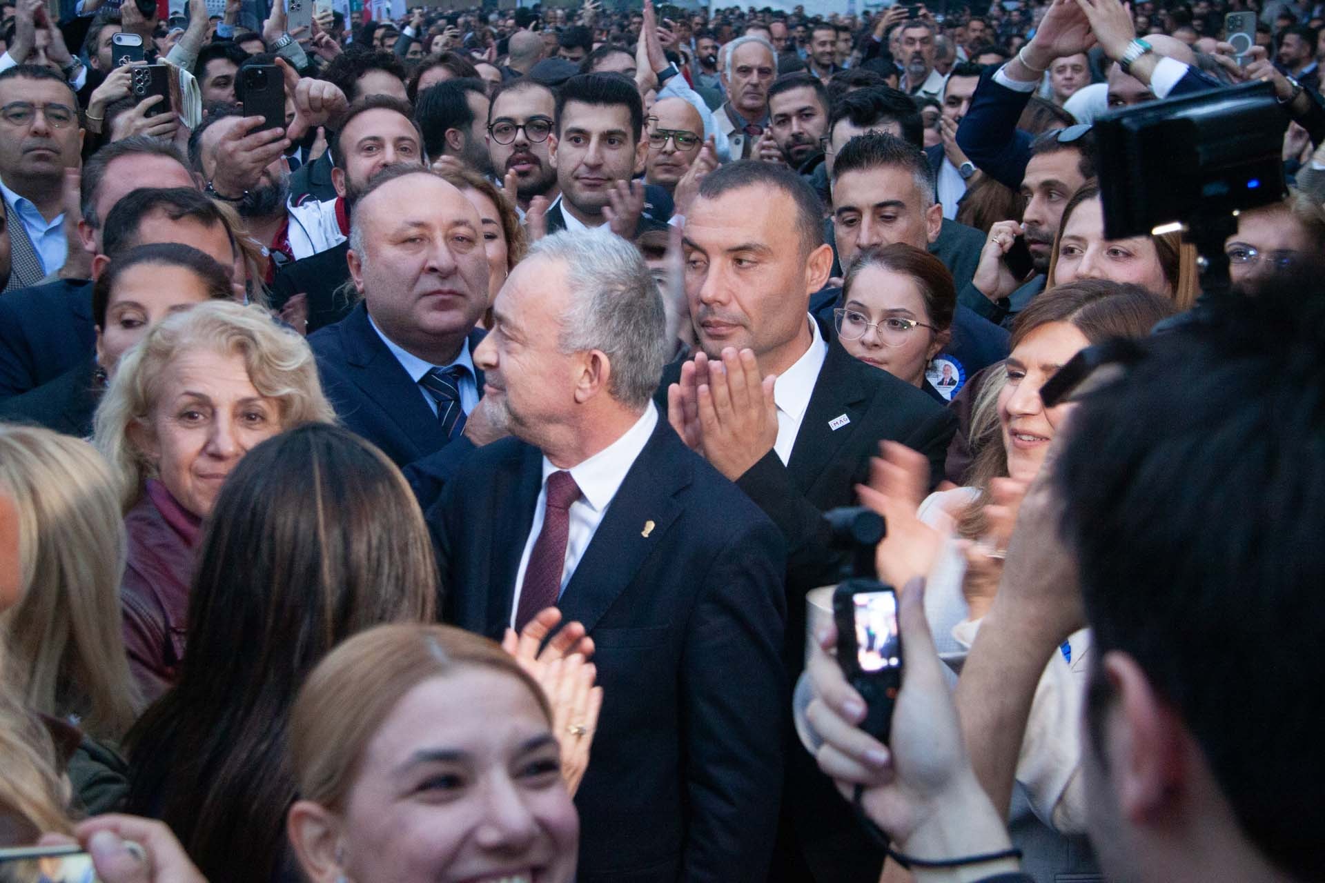 İSTANBUL BAROSU’NDA YENİ DÖNEM: BAŞKAN ÜMİT KOCASAKAL! - 90